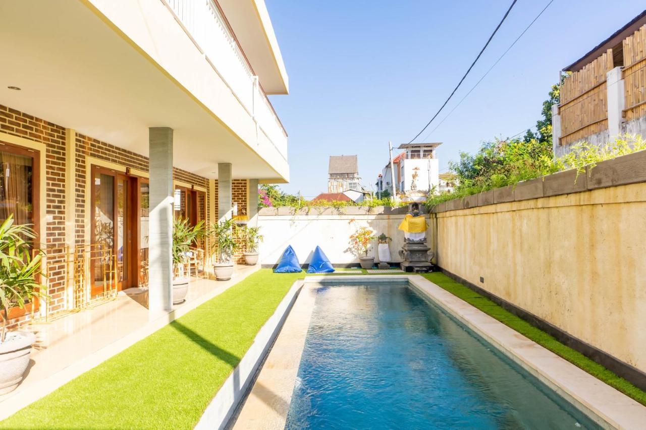 Na-Mi Guesthouse Canggu מראה חיצוני תמונה